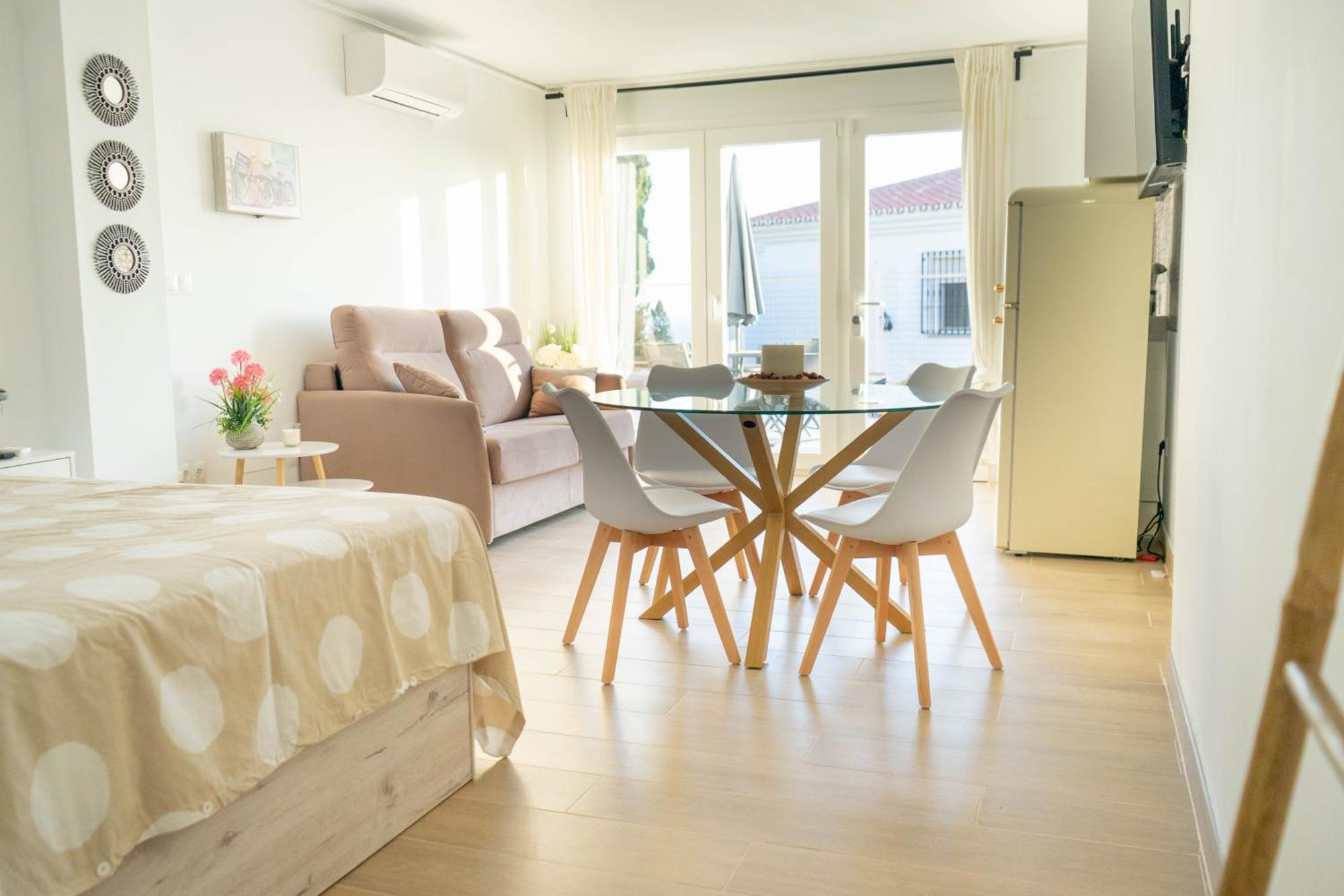 5 Casas Independientes En Costa Del Sol * Benajarafe
