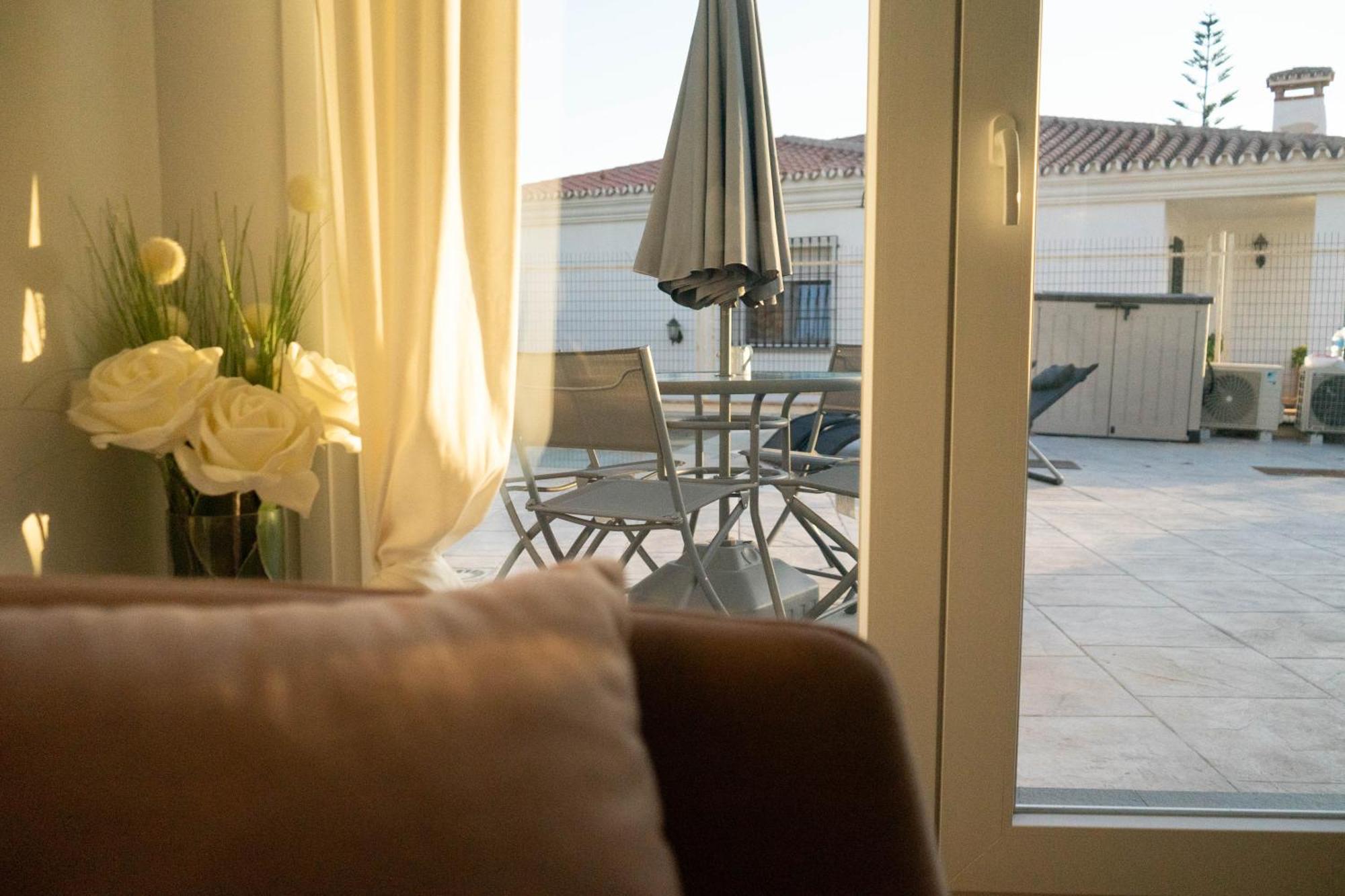 5 Casas Independientes En Costa Del Sol *